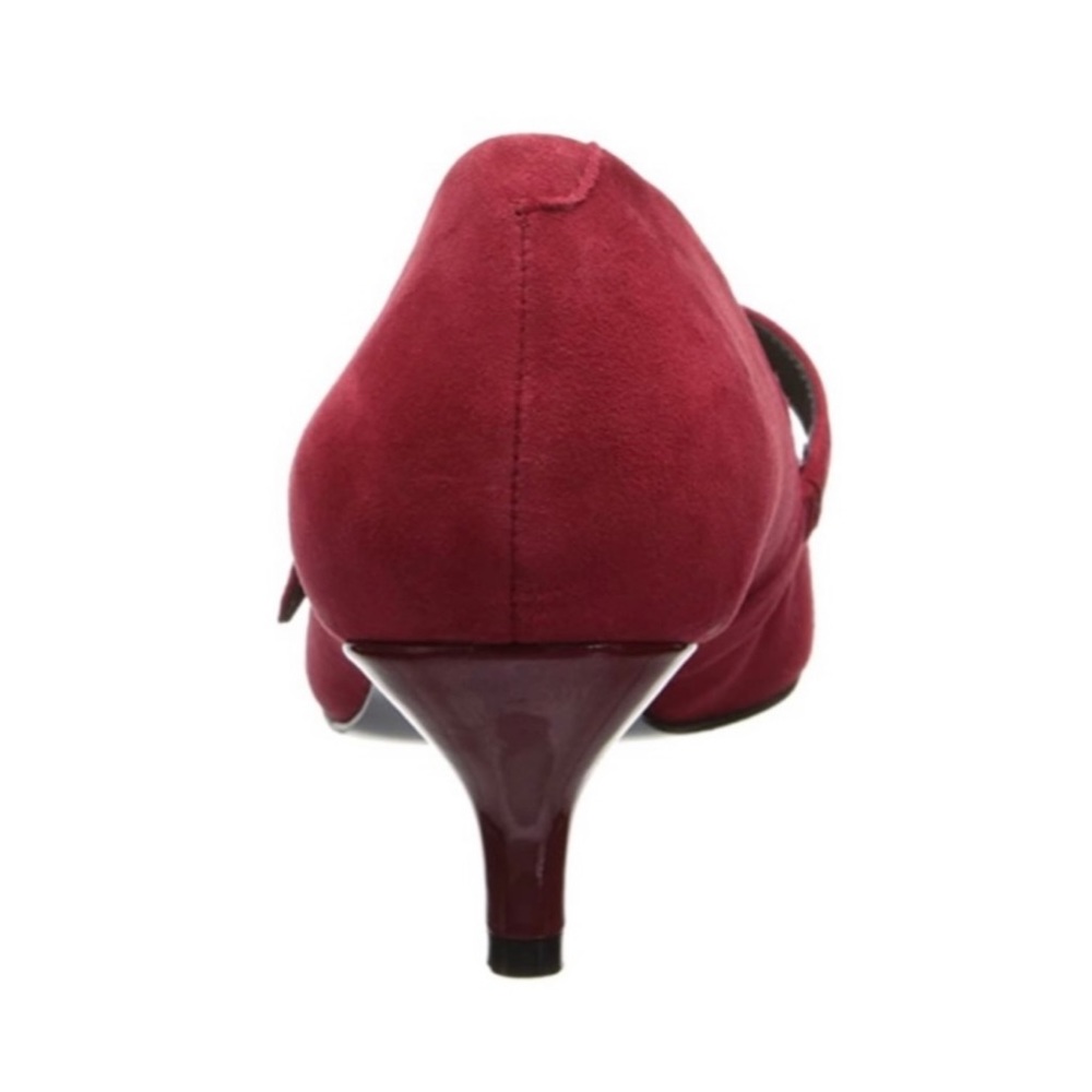 9.5 Wide Trotters Petra Wedge Pump - Picture 6 of 8